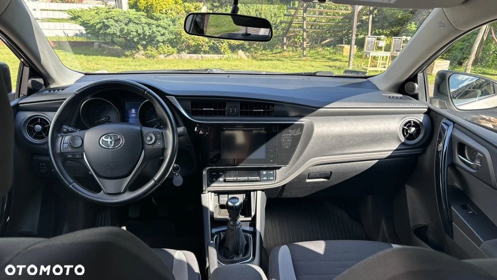 Toyota Auris 1.6 Comfort - 15