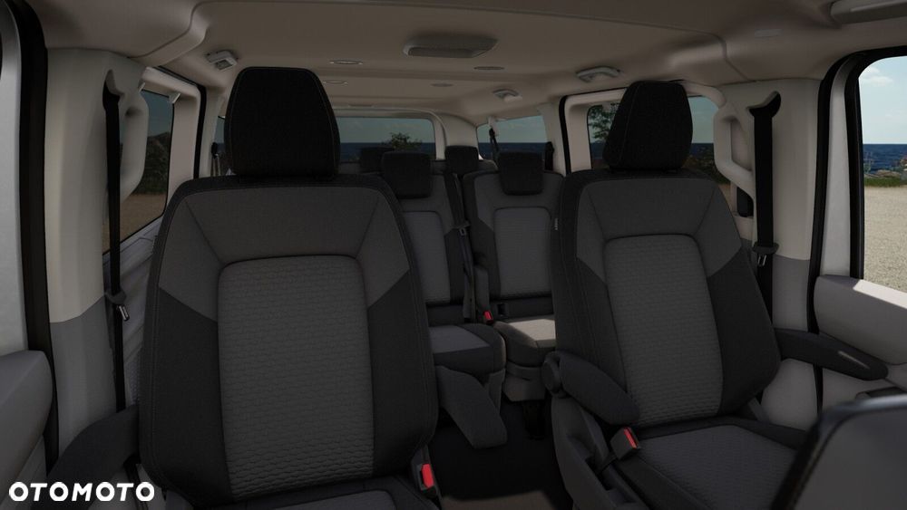 Volkswagen Caravelle - 16