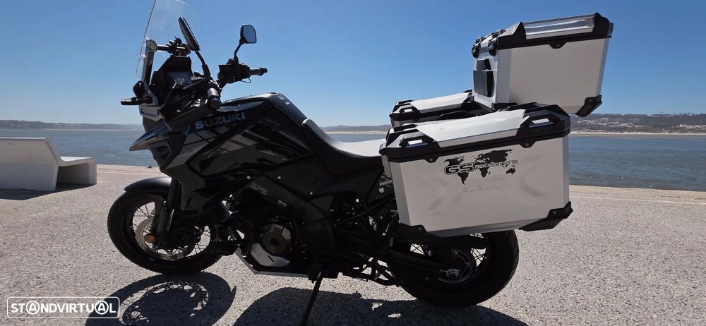 Suzuki v-strom DL 1050 - 4