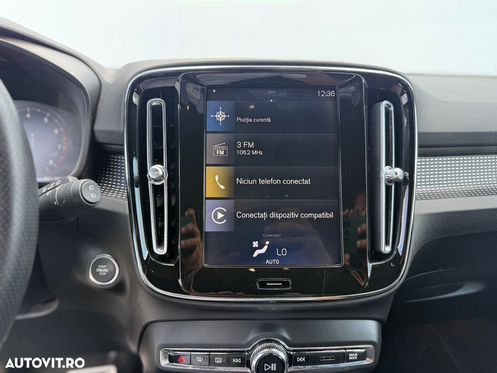 Volvo XC 40 T4 Geartronic R-Design - 16