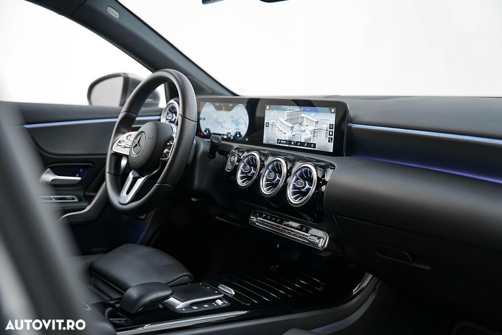 Mercedes-Benz A 250 e 8G-DCT Edition 2021 - 13