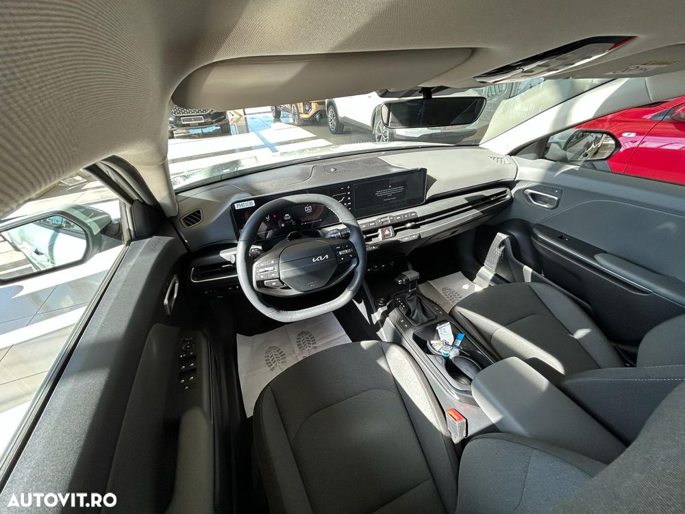 Kia K4 1.6 T-GDI 7DCT Urban - 27
