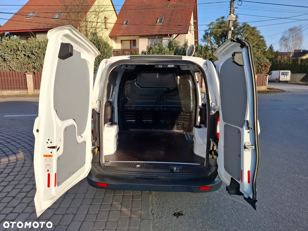 Ford TRANSIT COURIER - 10