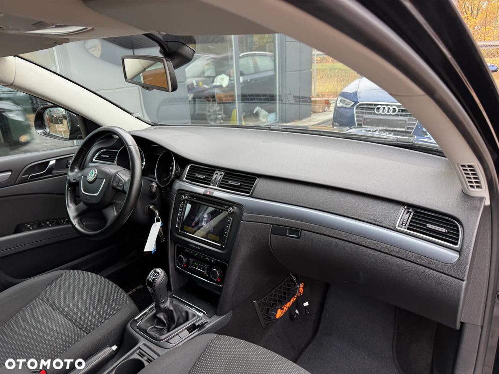 Skoda Superb 1.6 TDI Active - 25