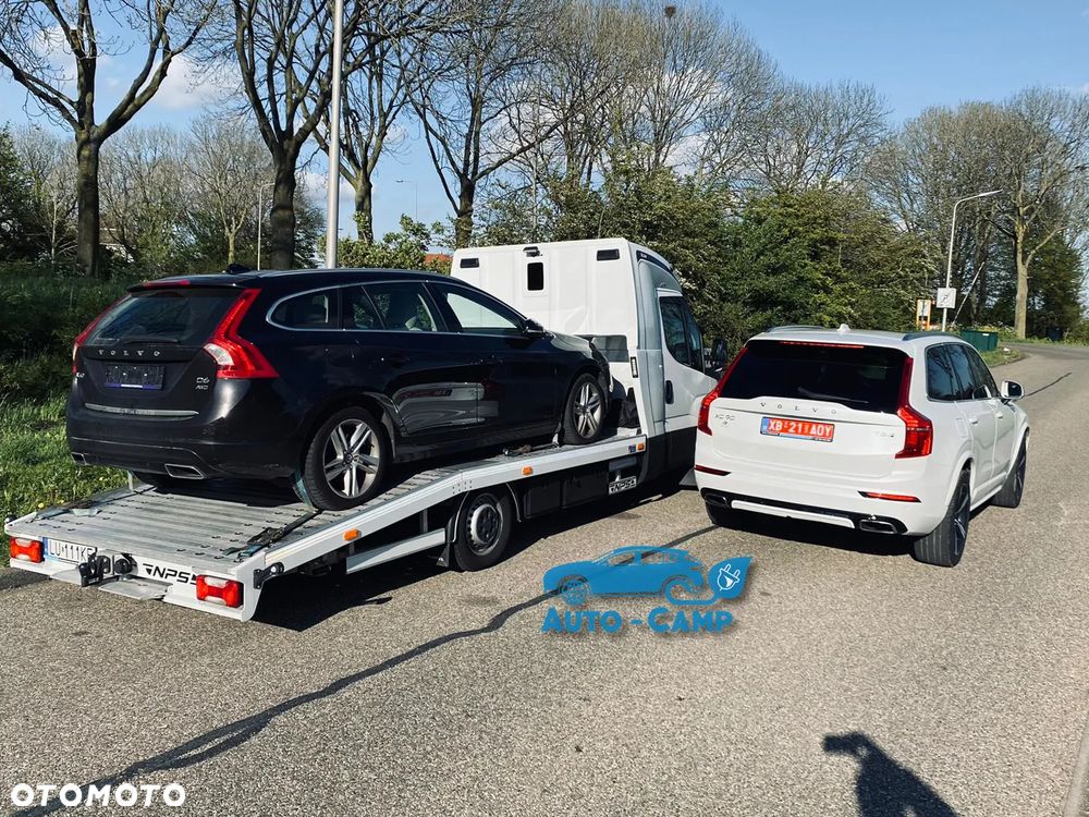 Volvo V60 D6 AWD Plug-in Hybrid R-Design Summum - 6