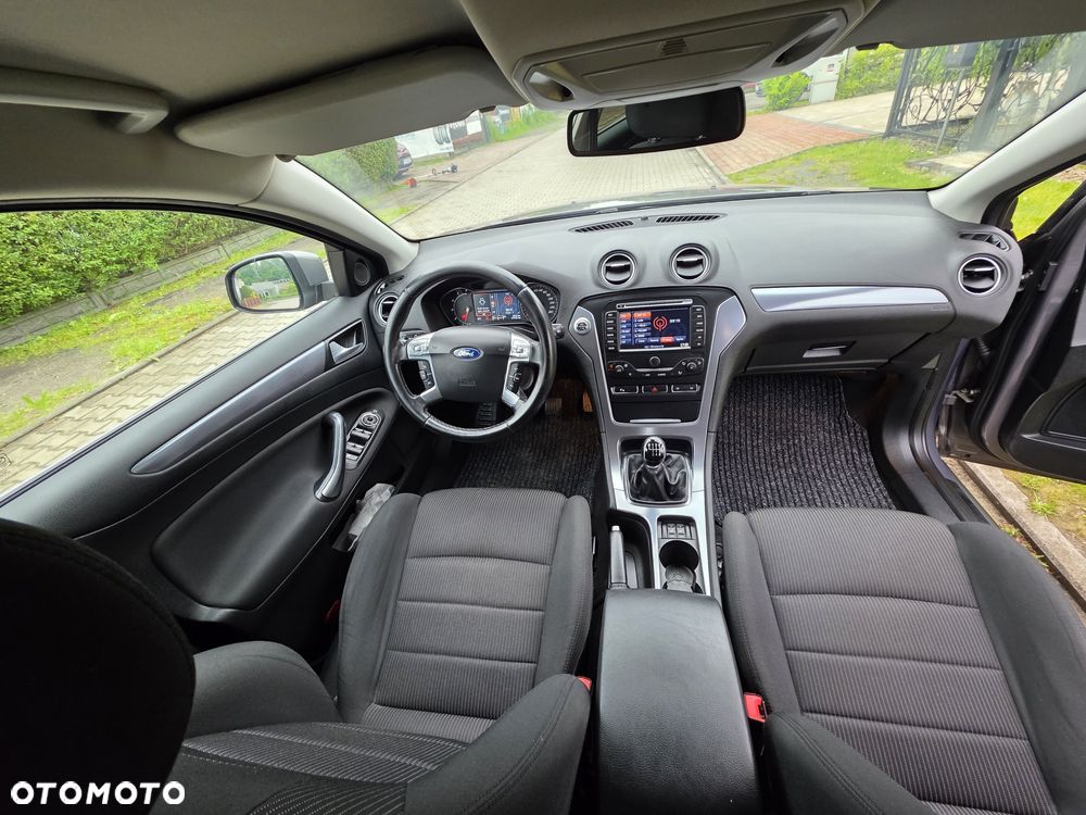 Ford Mondeo - 4