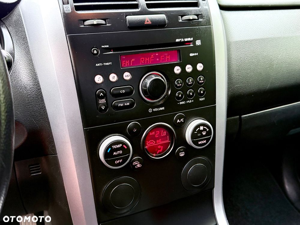 Suzuki Grand Vitara 1.6 Comfort EU5 - 15