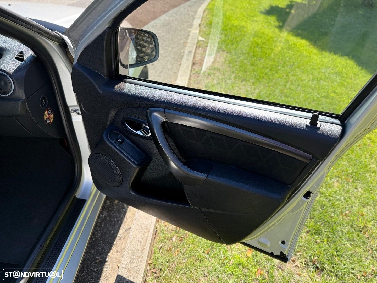 Dacia Duster 1.5 dCi Prestige - 19
