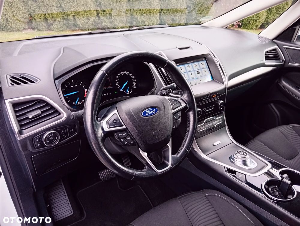 Ford S-Max 2.0 TDCi DPF Titanium X - 16