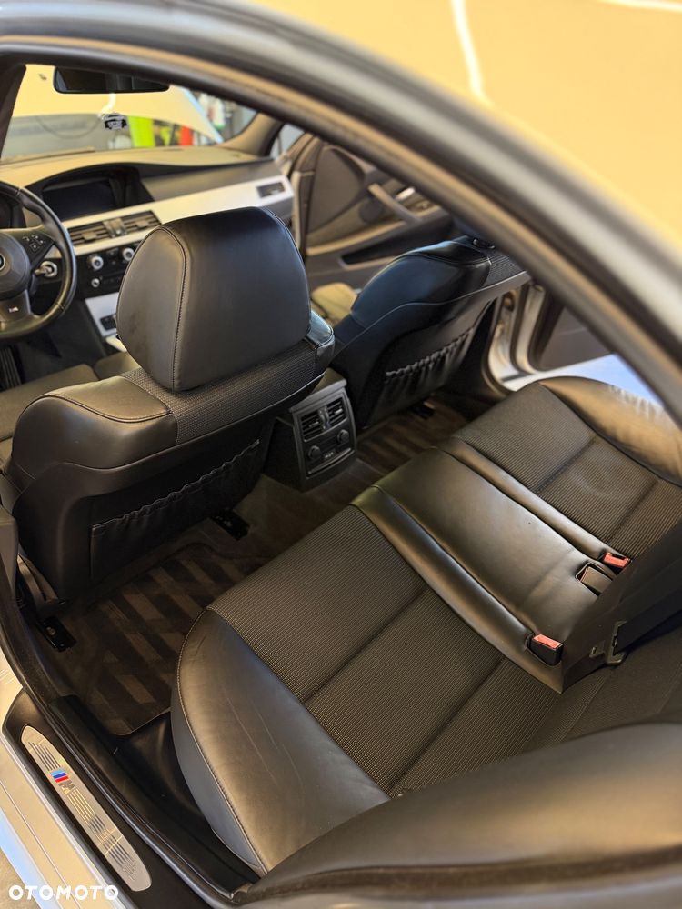 BMW Seria 5 530d - 33