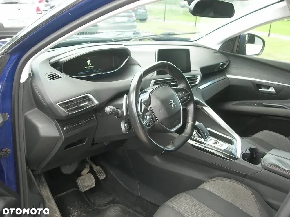 Peugeot 3008 - 9