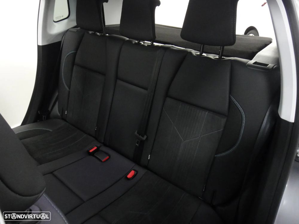 Peugeot 2008 PureTech 110 GPF Stop&Start EAT6 Crossway - 20