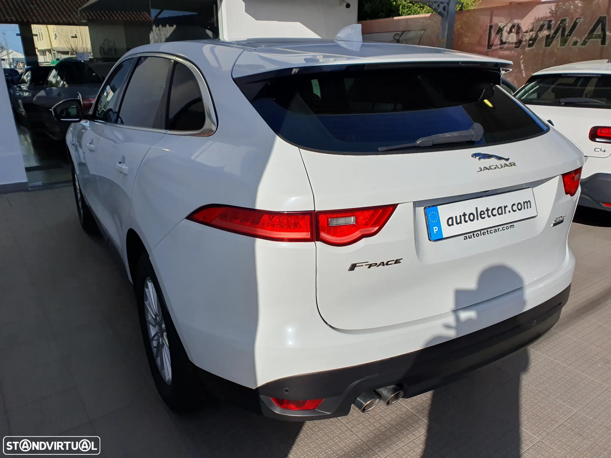 Jaguar F-Pace 20d AWD Aut. Prestige - 12