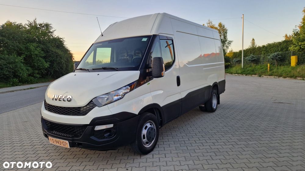 Iveco DAILY 35 Klima Elektryka Tempomat Na Bliźniaku Furgon 3os. Hak Serwis - 29