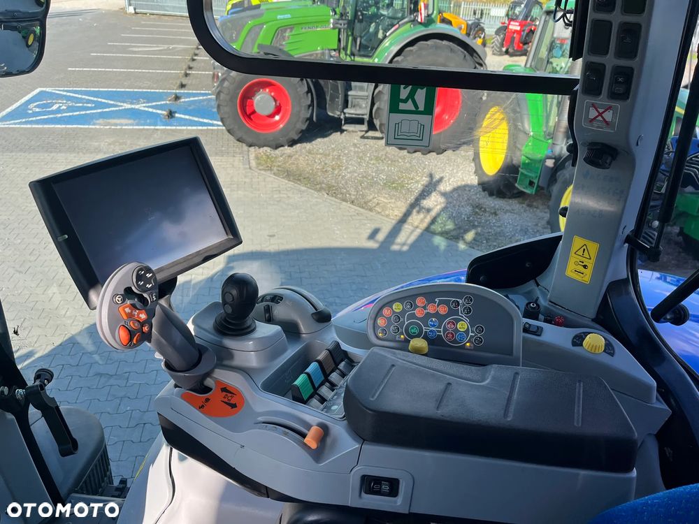 New Holland T7.270 - 10