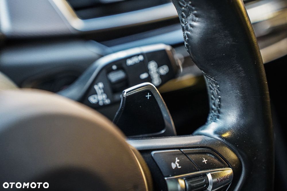 BMW Seria 2 218d M Sport - 22