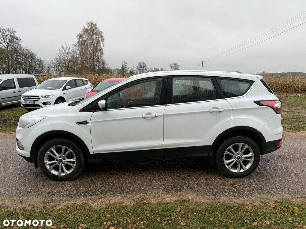 Ford Kuga - 2