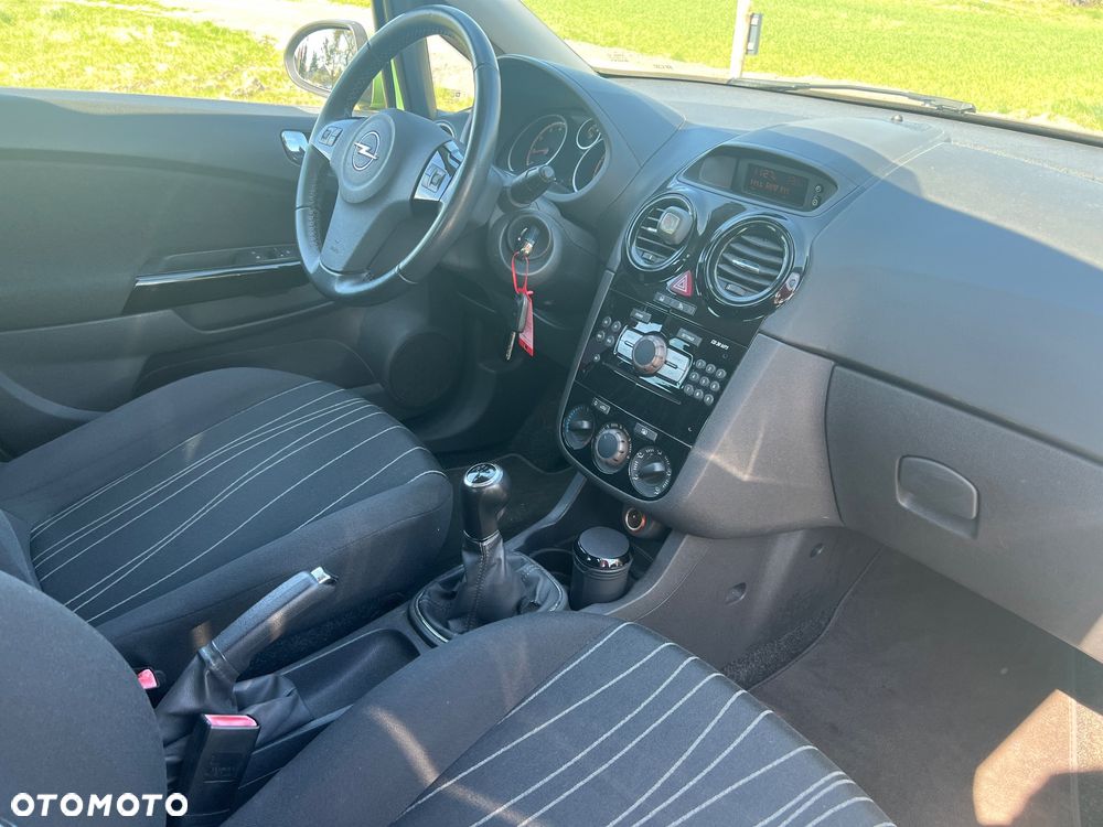 Opel Corsa 1.2 16V EcoFLEX Edition 111 Jahre - 14