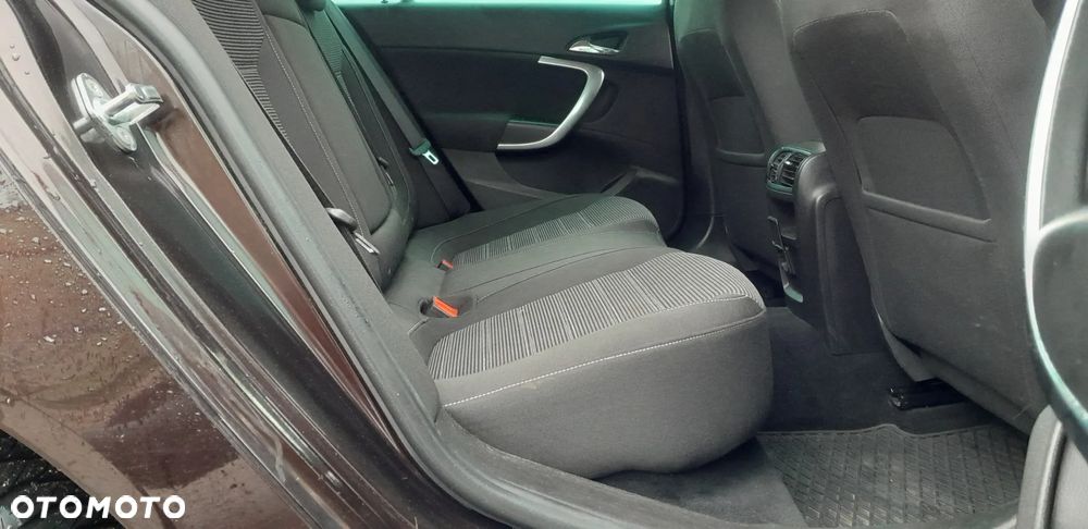 Opel Insignia - 34