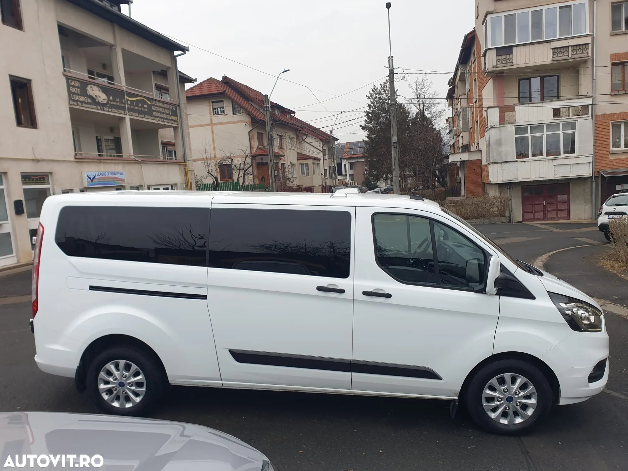 Ford Transit Custom Shuttle Bus 320 2.0 EcoBlue 130 CP L2H1 Trend - 5