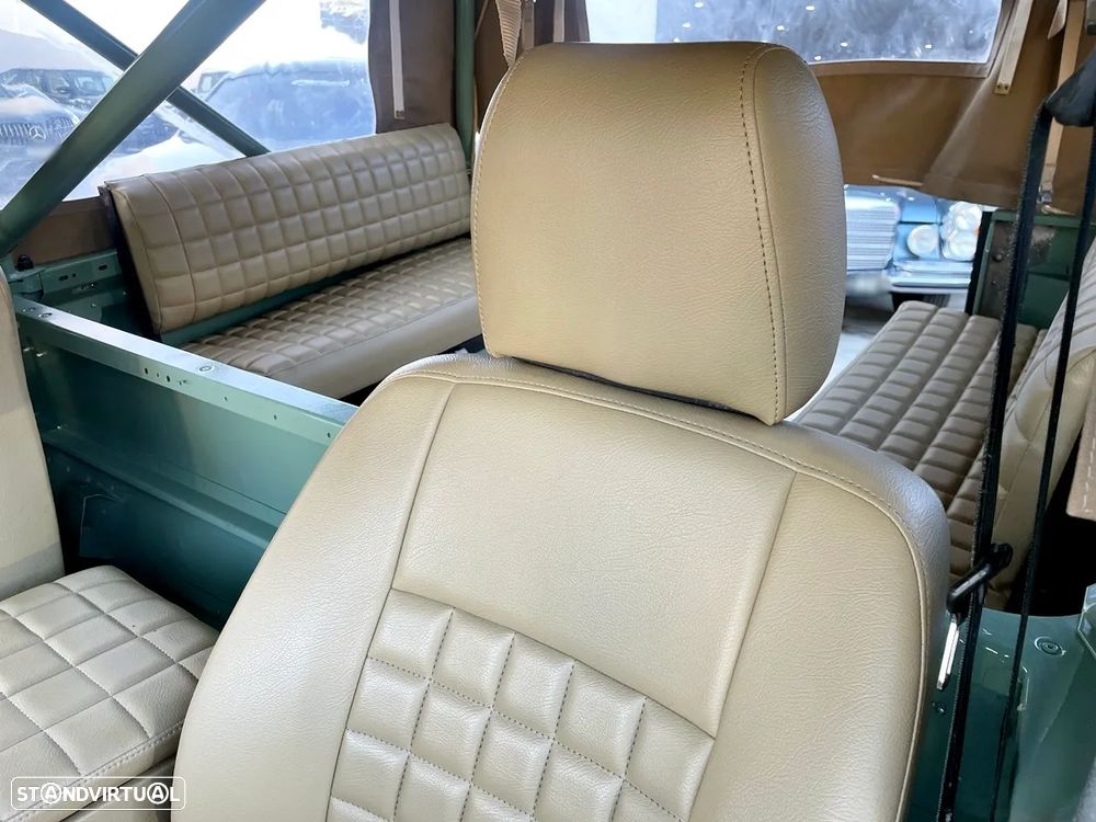 Land Rover Defender 90 2.5 TDi Metal Top - 25