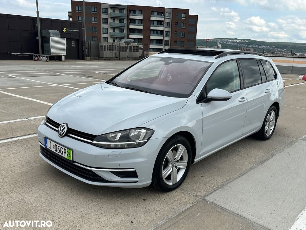 Volkswagen Golf 1.6 TDI DSG Highline - 2