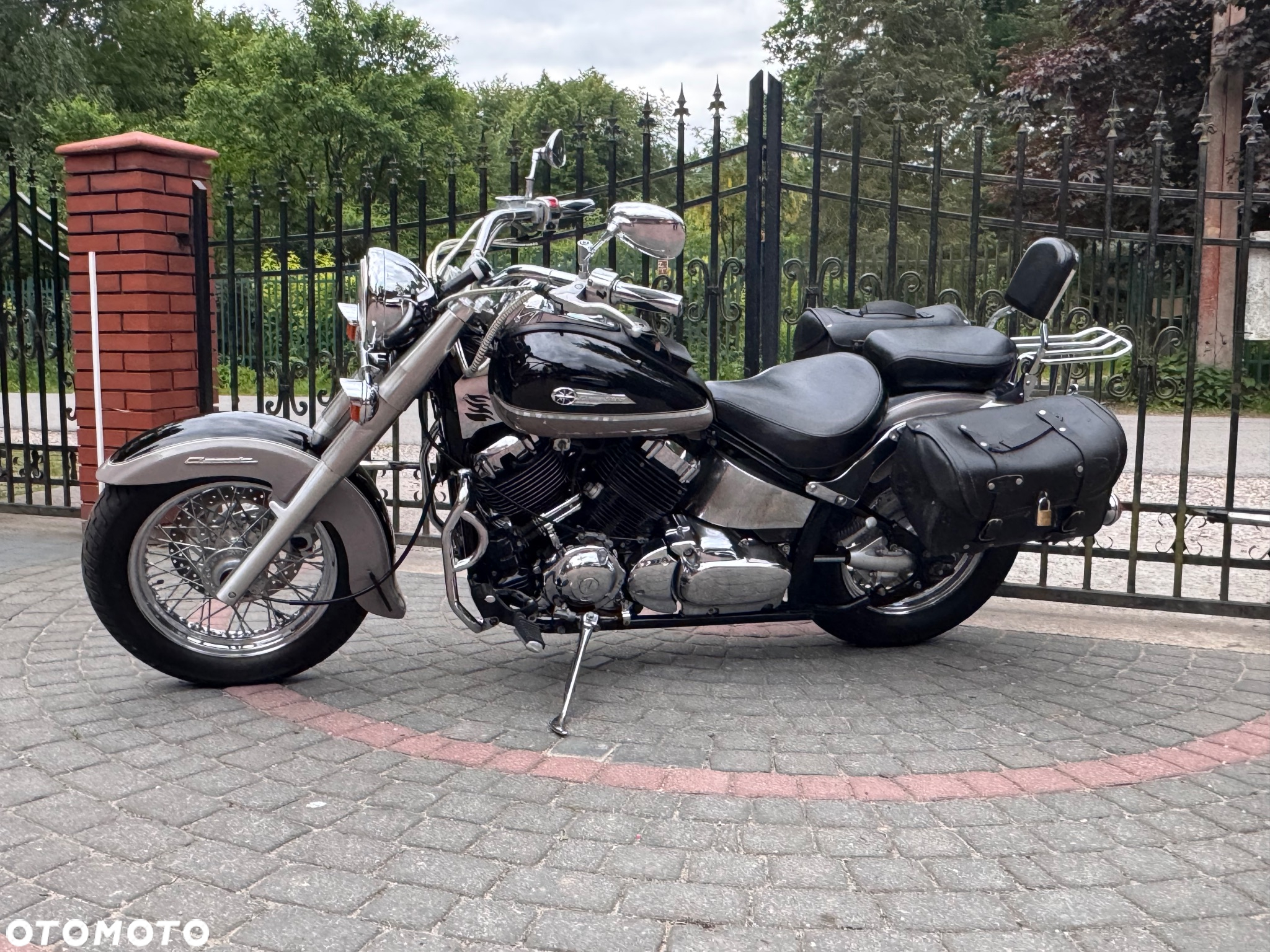 Yamaha XVS - 6