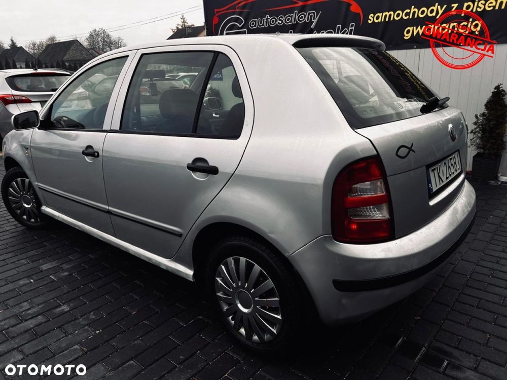 Skoda Fabia - 10