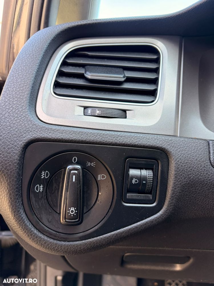 Volkswagen Golf - 7