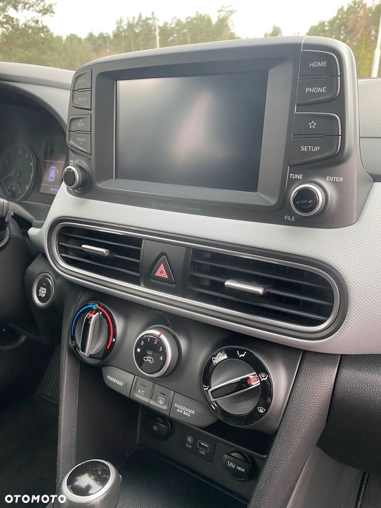 Hyundai Kona - 23