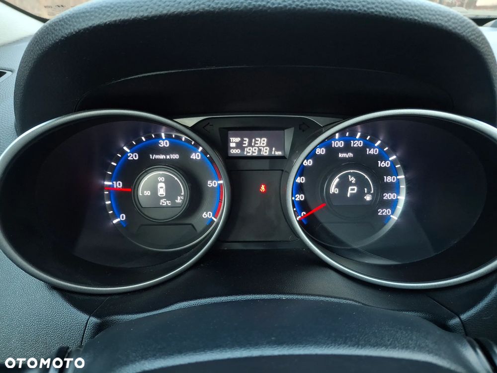 Hyundai ix35 2.0 CRDi 4WD Automatik Premium - 8