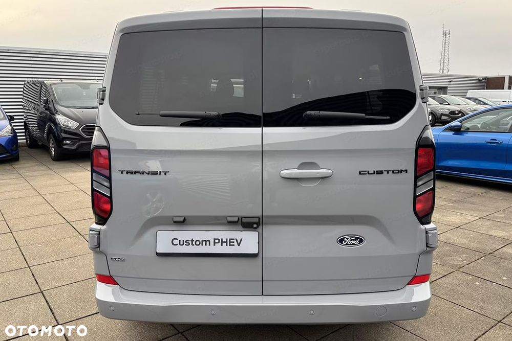 Ford Transit Custom - 6