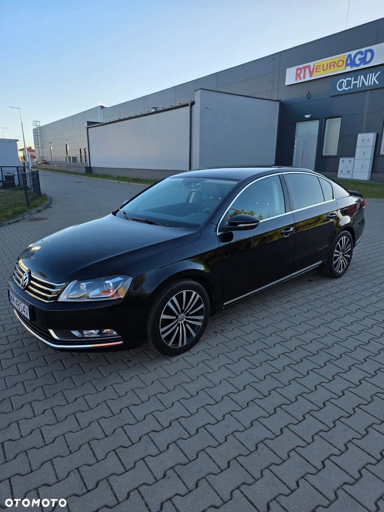 Volkswagen Passat 2.0 TDI Comfortline DSG - 2