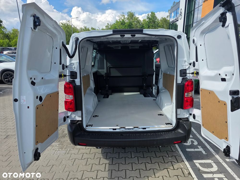 Opel Vivaro - 11