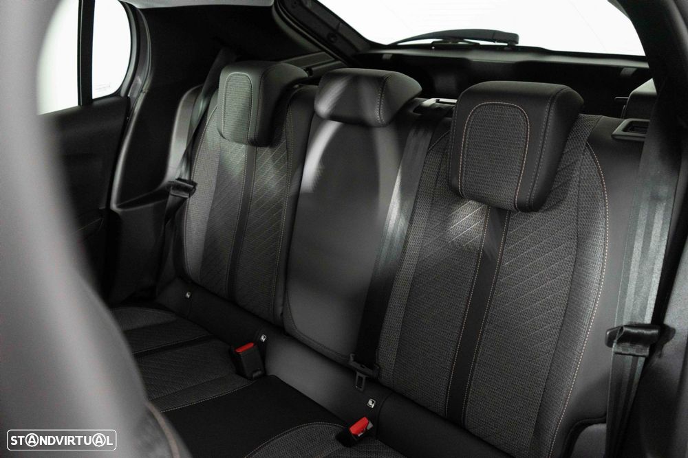 Peugeot 208 1.2 PureTech Allure Pack - 11