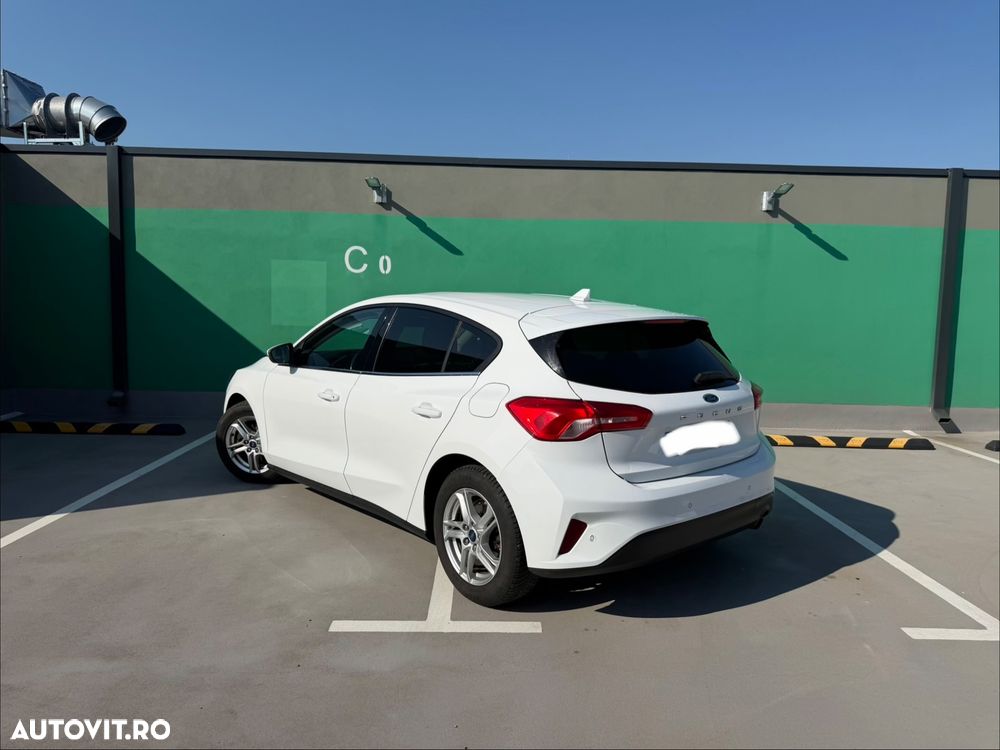 Ford Focus - 5