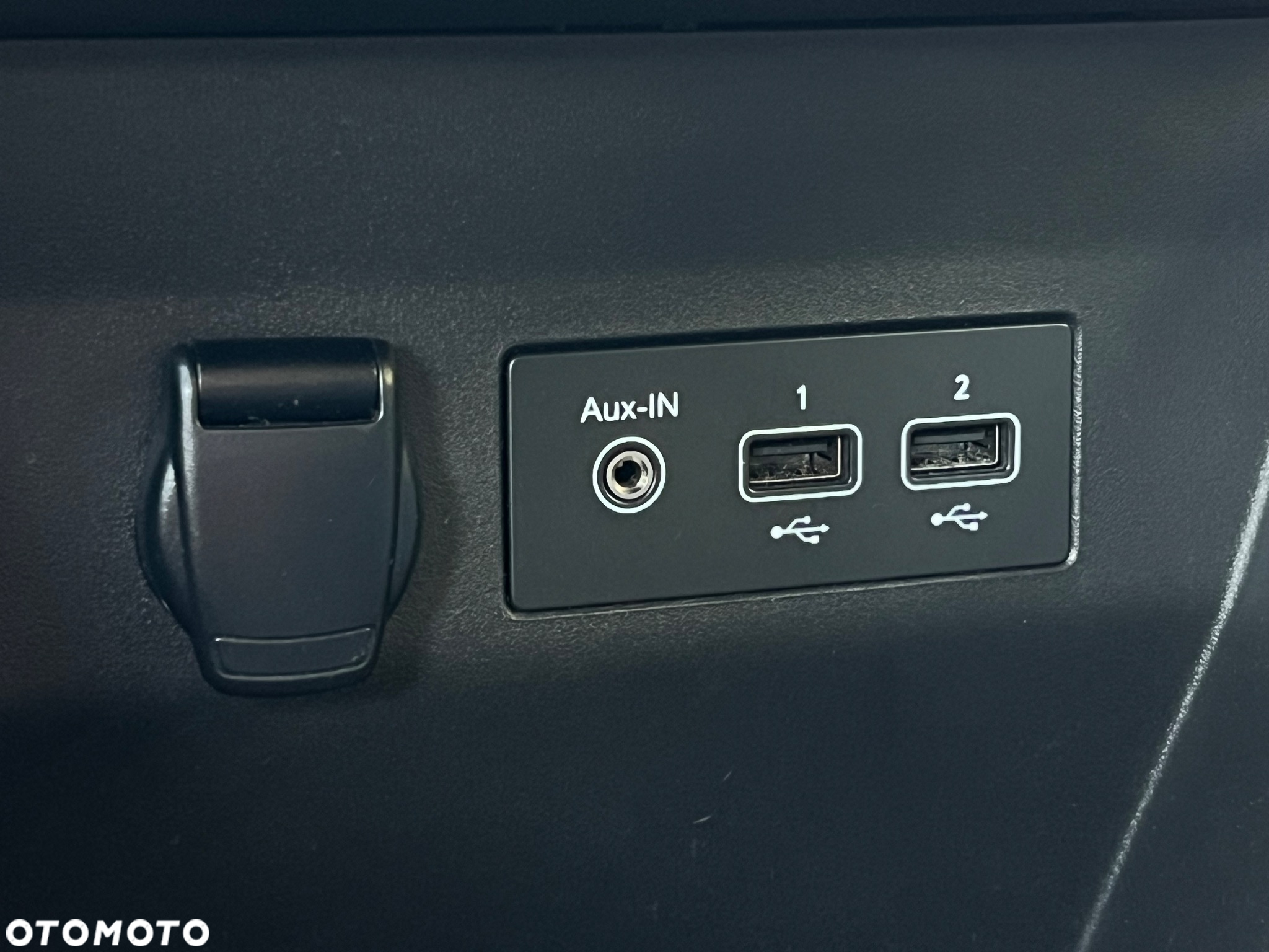 Renault Clio - 21