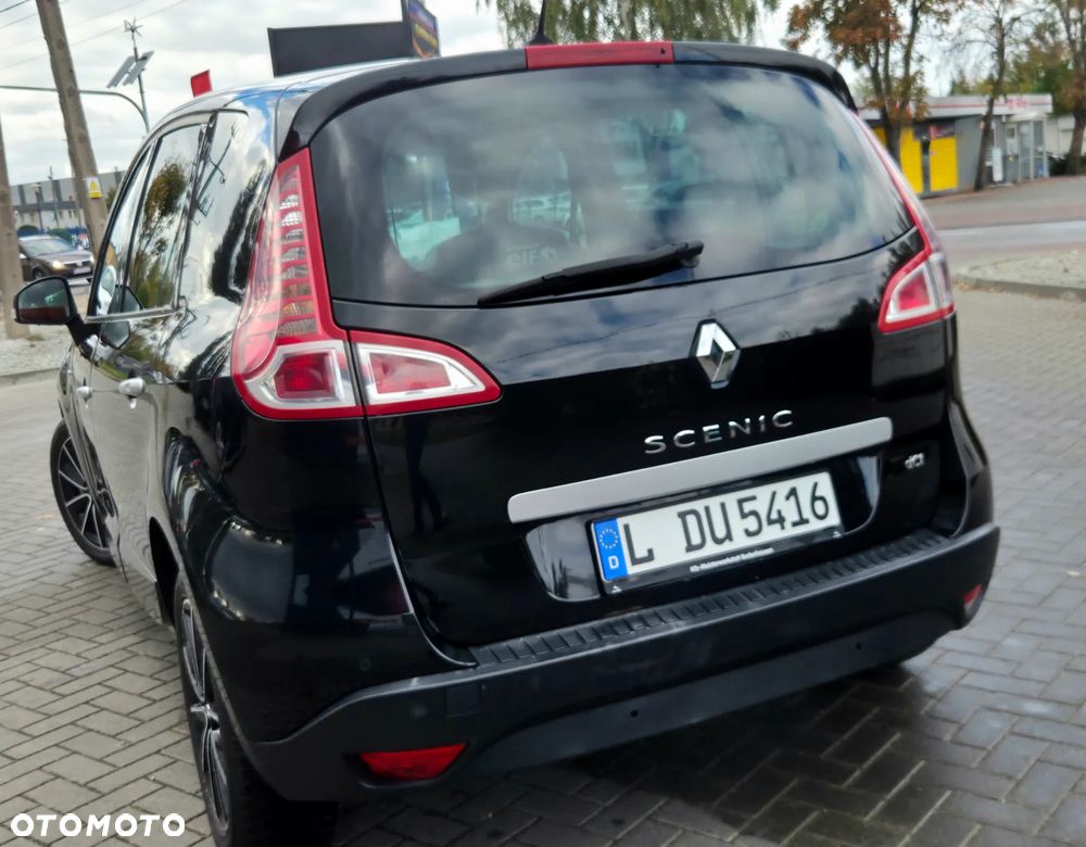 Renault Scenic 1.9 dCi Luxe Privilege - 12