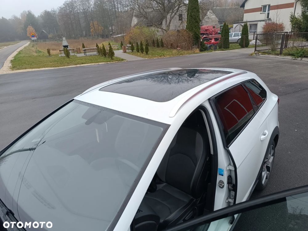 Seat Leon 2.0 TDI X-Perience S&S 4Drive - 22