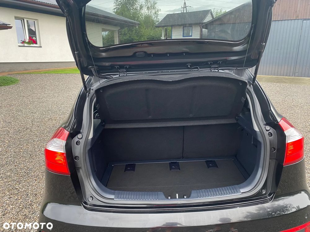 Kia Rio - 17