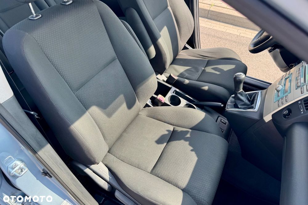 Toyota Corolla Verso - 33