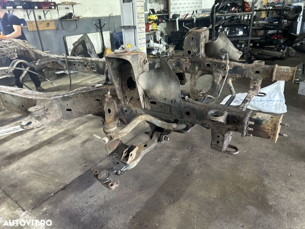 Sasiu Toyota Land Cruiser J12 3.0 D - 4D 2003 2002 - 2010 SUV (1305) - 16