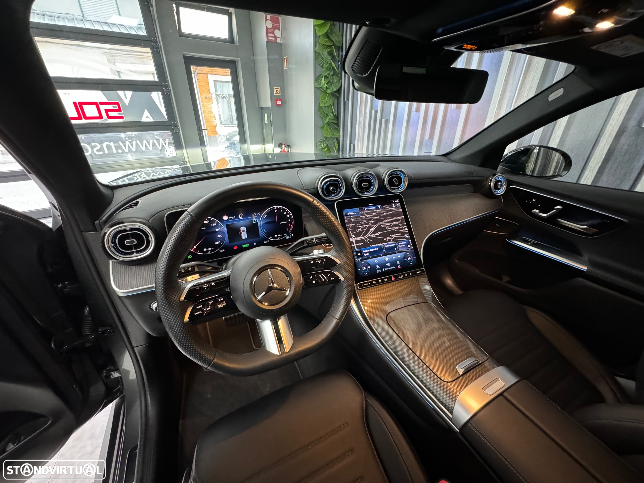 Mercedes-Benz GLC 300 de 4Matic - 25