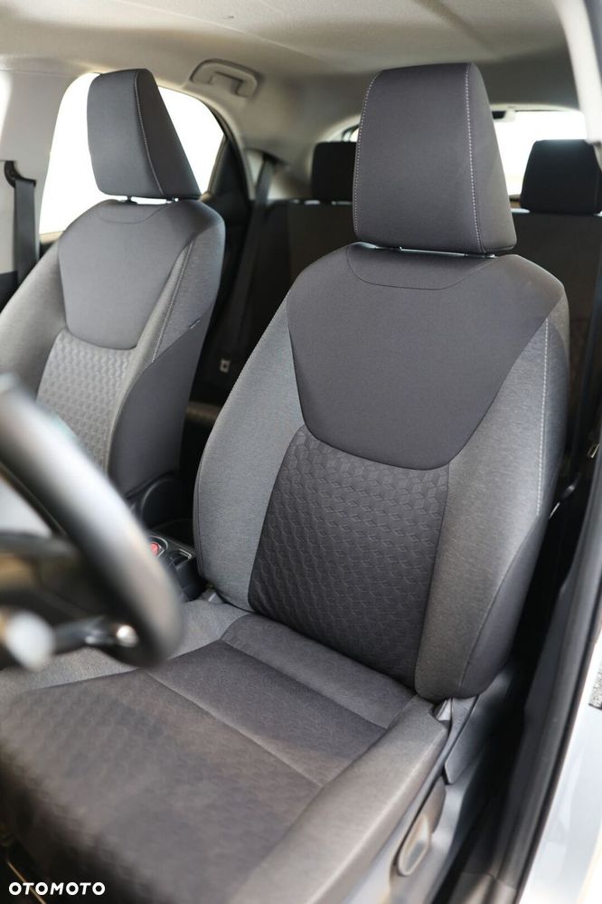 Toyota Yaris - 8