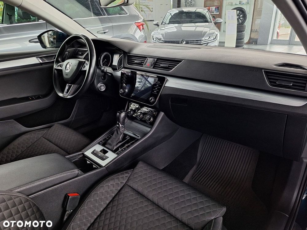 Skoda Superb 2.0 TDI Style DSG - 21