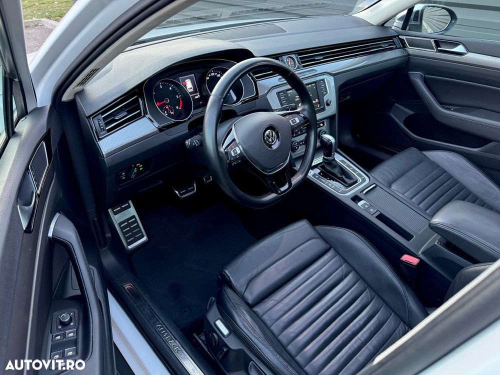 Volkswagen Passat Alltrack 2.0 TDI DSG 4Motion - 6