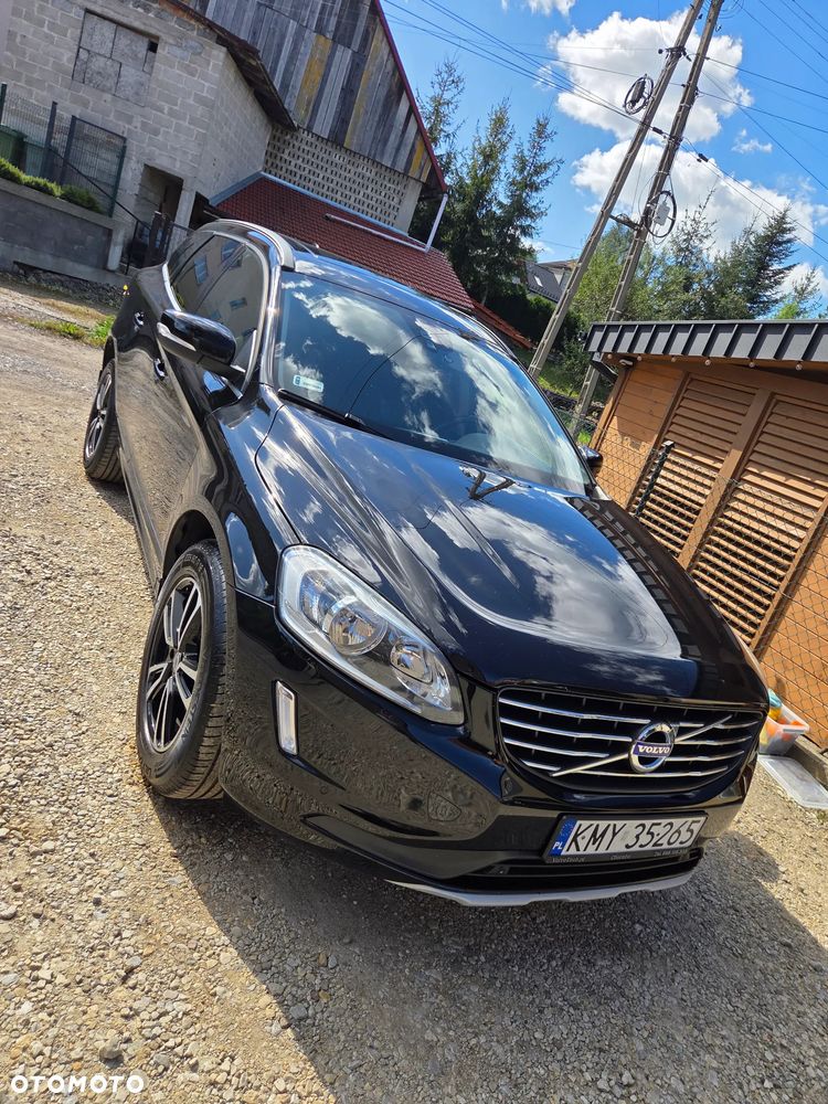 Volvo XC 60 D3 Drive-E Momentum - 1