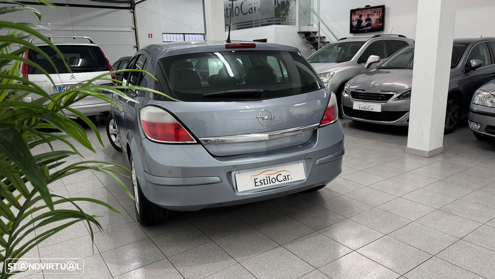 Opel Astra 1.7 CDTI Cosmo M5 - 17