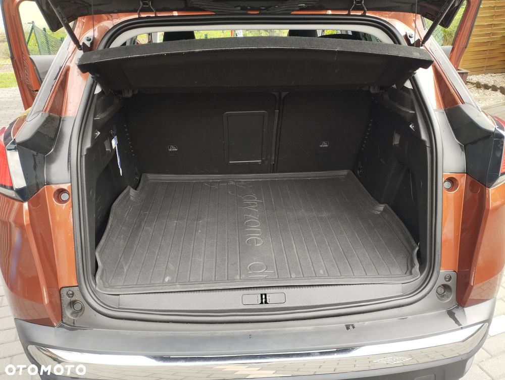 Peugeot 3008 1.2 PureTech Allure S&S - 15