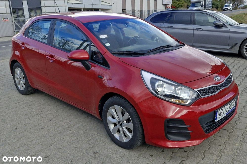 Kia Rio 1.4 crdi Business Line - 4